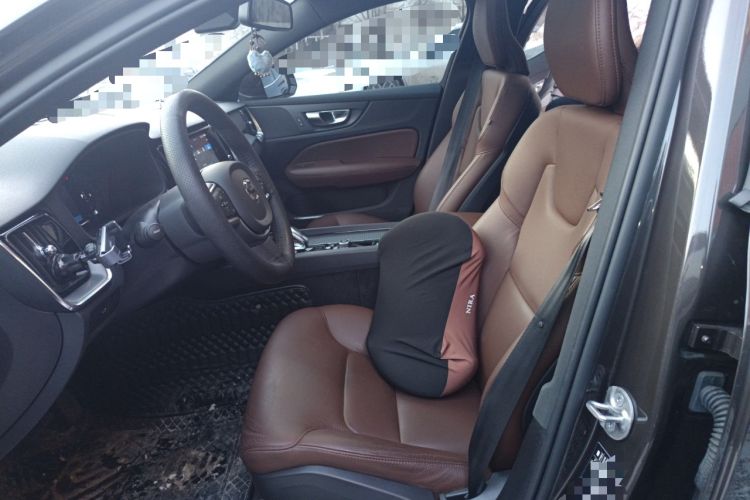 Used Volvo S60 2025 B4 Zhiyi Luxury Edition