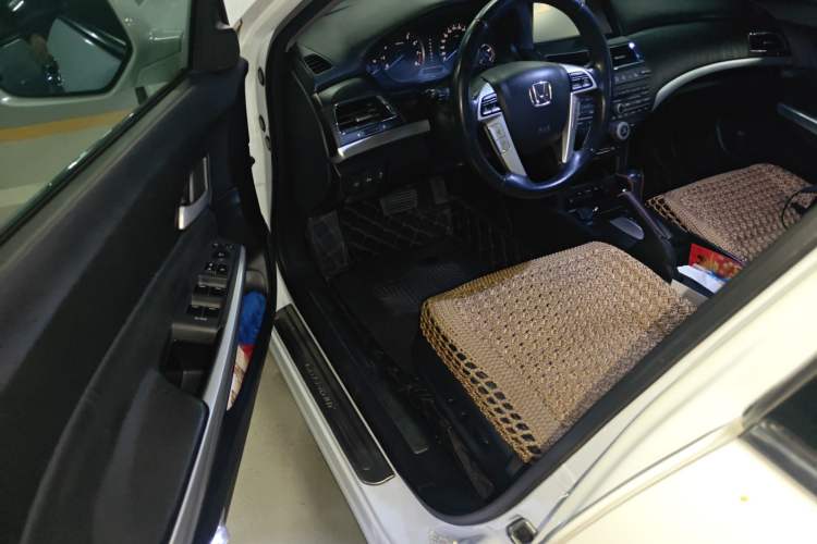 Used Honda Crosstour 2012 2.4L Luxury Edition
