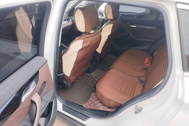 Used BMW X1 2020 sDrive20Li Fashion Model Left Rear Seat