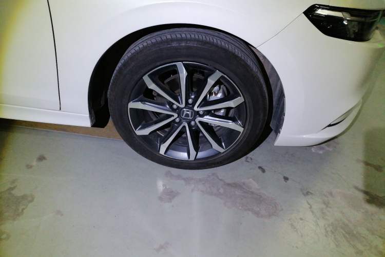 Used Honda Integra 2022 240TURBO CVT Luxury Edition Right Front Wheel Hub