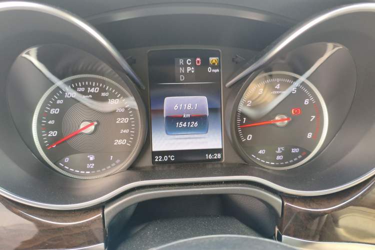 Used Mercedes-Benz V-Class 2016 V 260 L Prestige Extended Edition