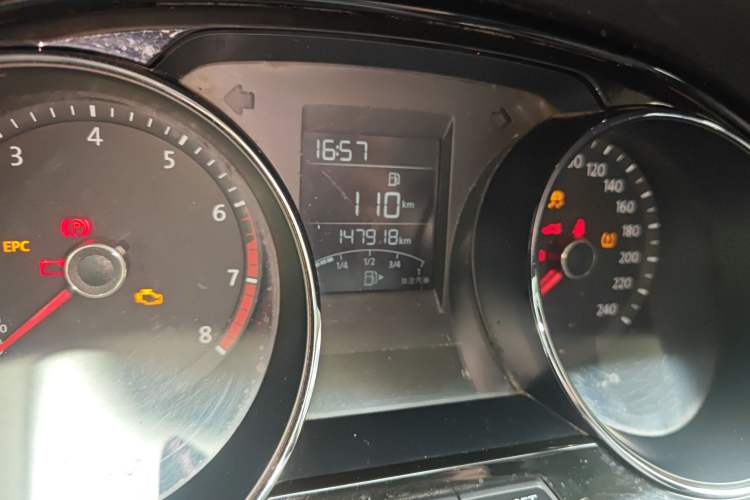 Used Volkswagen Bora 2017 1.6L Automatic Comfort Model Odometer Close Up