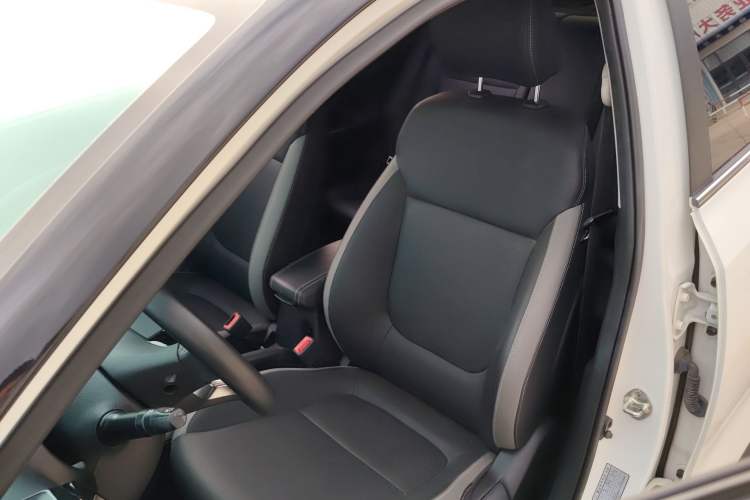 Used Kia kx1 Stonic 2021 1.4L CVT Fun & Sunroof Model Left Front Seat