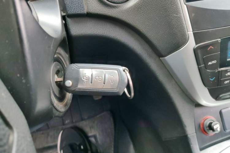 Used GAC Trumpchi GS5 2012 2.0L Manual Two-Wheel Drive Comfort Edition