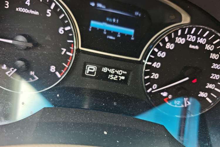 Used Nissan Teana 2013 2.0L XL Comfort Edition Odometer Close Up