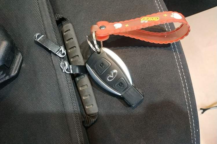 Used Infiniti QX30 2017 2.0T Four-Wheel Drive Fashion Edition
