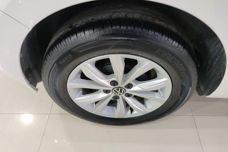 Used Volkswagen Polo 2021 Plus 1.5L Automatic Colorful Tech Edition Right Rear Wheel Hub