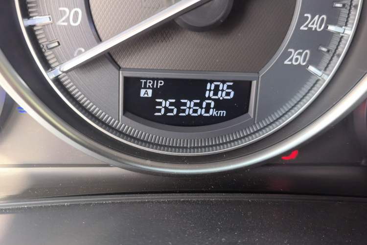 Used Mazda Atenza 2017 2.5L Sky Blue Supreme Edition Odometer Close Up