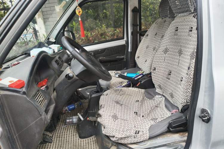 Used Wuling Rongguang 2020 1.5L Extended Basic Version China VI Standard L3C