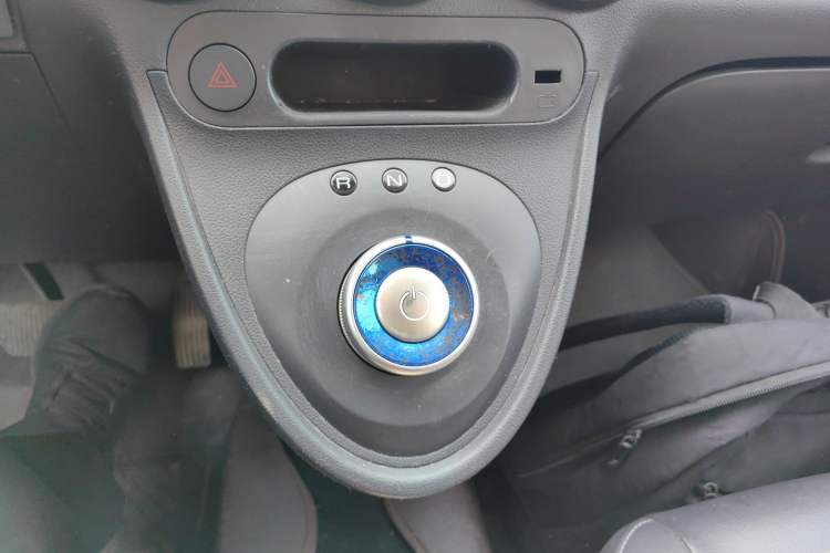 Used ORA Black Cat 2021 351 km Standard Version
