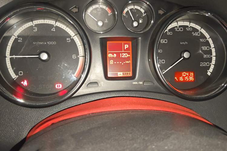 Used Peugeot 408 2011 2.0L Automatic Comfort Edition
