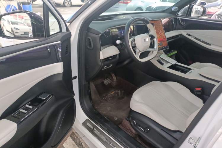 Used Geely Galaxy L7 2023 1.5T 115 km Starship
