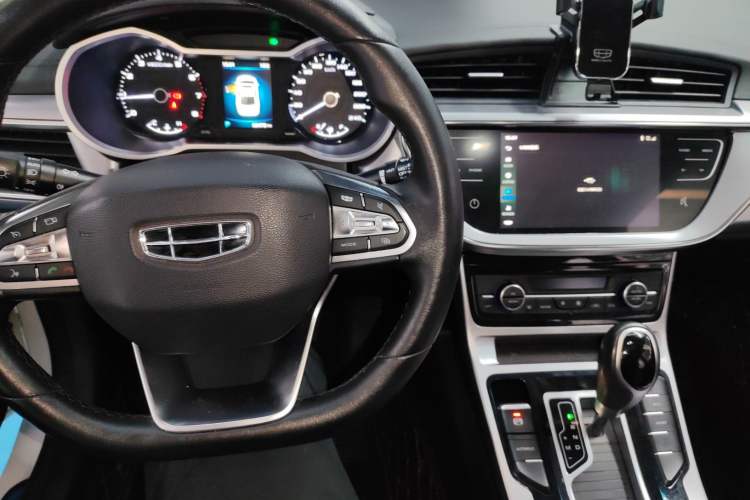 Used Geely Auto Emgrand GL 2019 1.4T CVT Elite Smart Edition Center Console