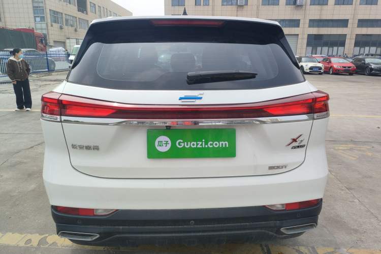 Used CHANGAN OSHAN X7 PLUS 2022 1.5T Blue Whale Edition Automatic Prestige Version Rear