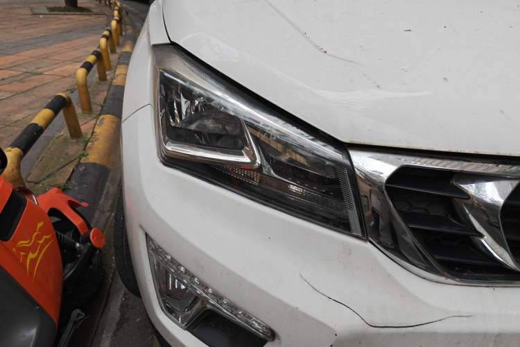 Used CHANGAN CS15 2016 1.5L Manual Fashion Edition
