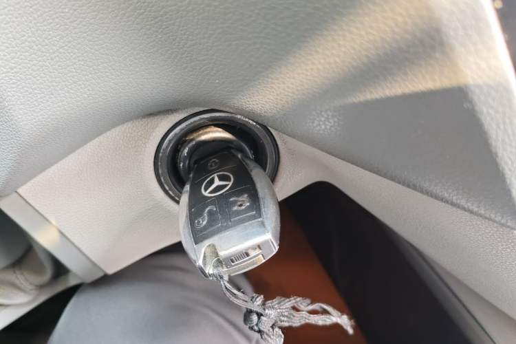 Used Mercedes-Benz M-Class 2010 ML 350 4MATIC Luxury Model