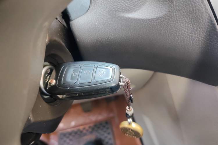 Used Ford Focus 2012 Sedan 1.6L Manual Comfort Model