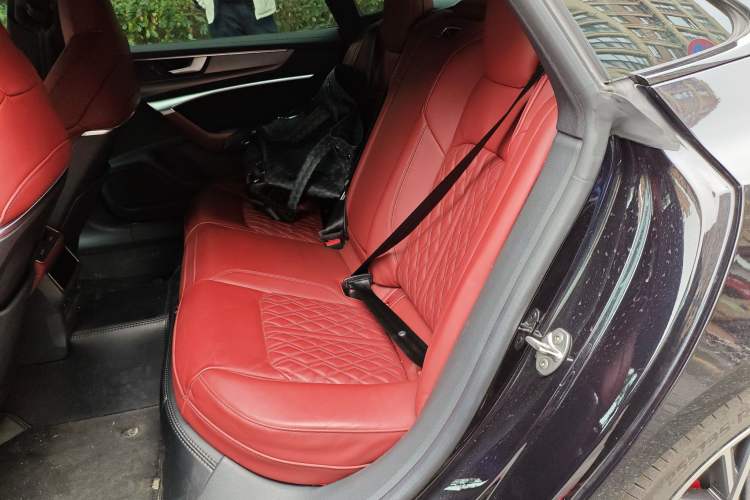 Used Audi A7L 2024 45 TFSI quattro Black Warrior Edition
