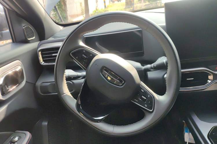 Used Geely Auto Cowboy 2025 1.5TD Trendy Play Edition Steering Wheel