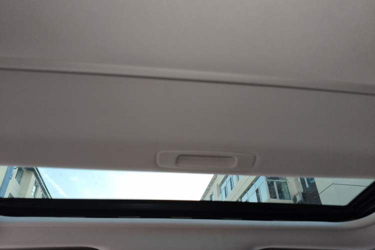 Used Ford Focus 2018 Hatchback Classic 1.6L Automatic Trendy SmartDrive Edition Headliner