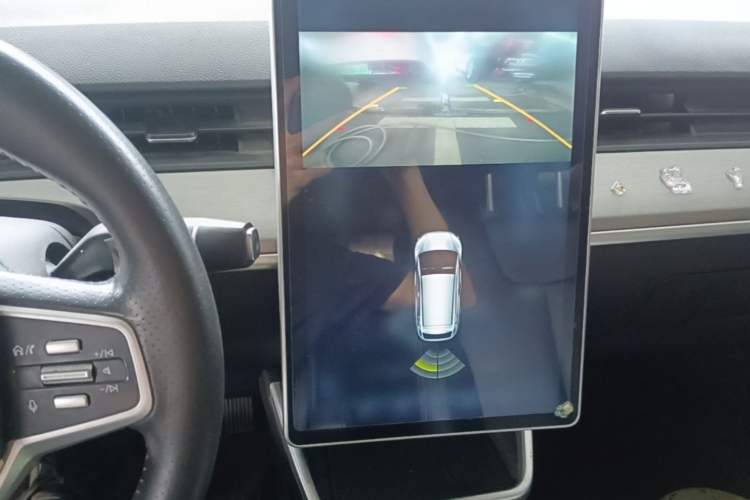 Used NETA V 2021 Long-Range Entertainment Edition Upgrade Model
