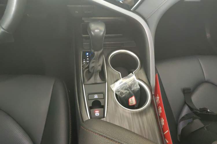 Used Toyota Camry 2021 2.0G Luxury Edition Gear Lever