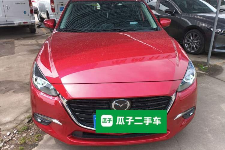 Used Mazda 3 Axela 2017 Hatchback 2.0L Automatic Sport Model China V Emission Standard Front