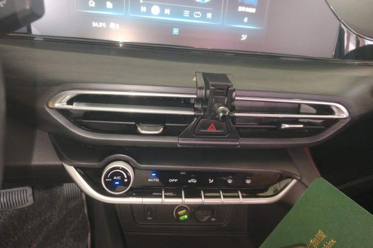 Used CHANGAN Eado 2020 PLUS Blue Whale NE 1.4T GDI DCT Flagship Model
