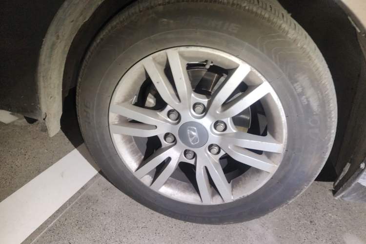 Used Huasong 7 2015 2.0T Automatic Comfort Model