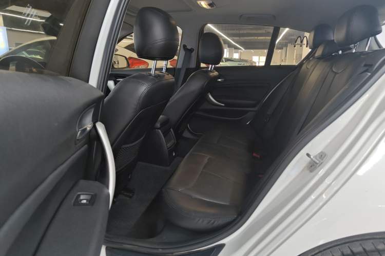 Used BMW 1 Series (Import) 2015 118i Leading Model
