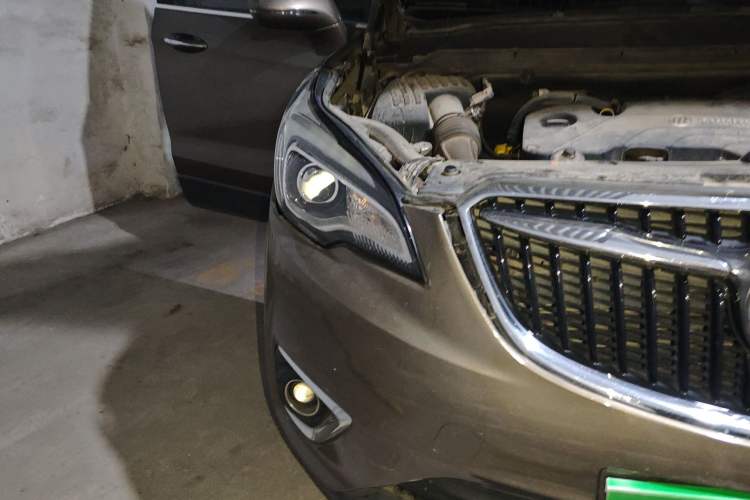 Used Buick Envision 2018 20T Two-Wheel-Drive Leading Model
