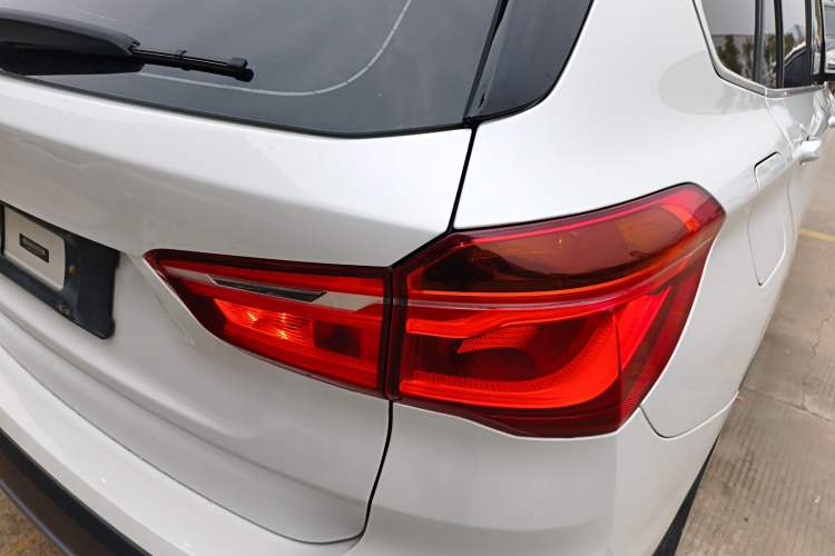 Used BMW X1 2018 sDrive20Li Leading Model