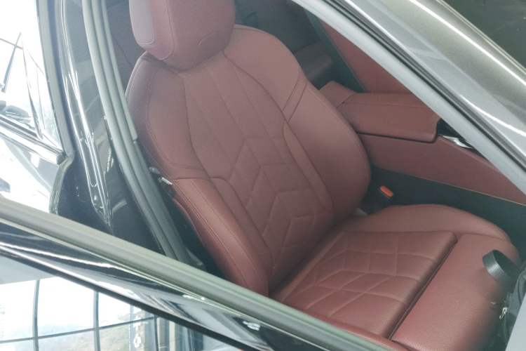 Used BMW 5 Series 2024 525i M Sport Package
