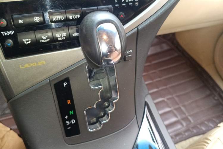 Used Lexus RX Classic 2012 270 Elegant Edition Gear Lever