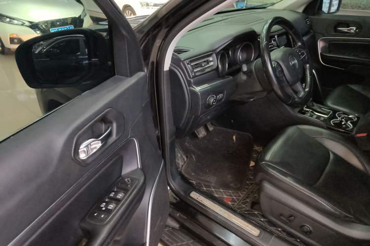 Used Jeep Grand Commander 2018 2.0T Four-Wheel Drive Enjoyment Edition China VI