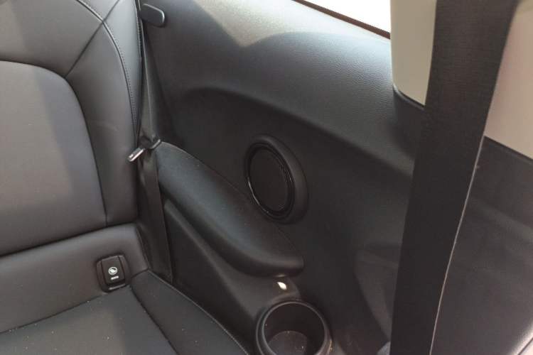 Used MINI MINI 2021 1.5T COOPER Classic Edition