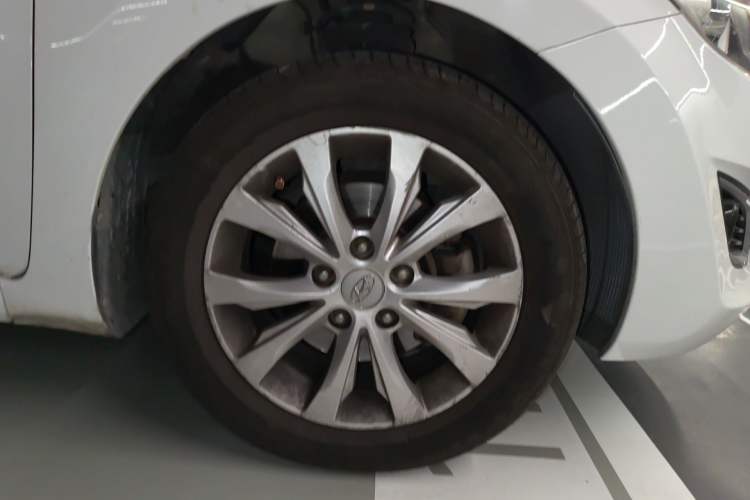 Used Hyundai Elantra (5th Generation / Langdong) 2016 1.6L Automatic Prestige Model