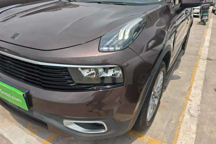 Used Lynk & Co 01 2017 2.0T Two-Wheel-Drive Version
