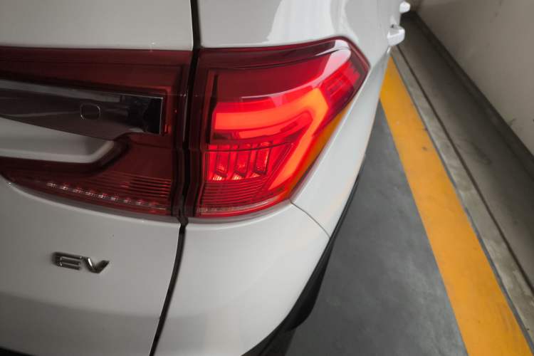 Used BYD Yuan New Energy 2019 EV535 High-Energy Leading Edition
