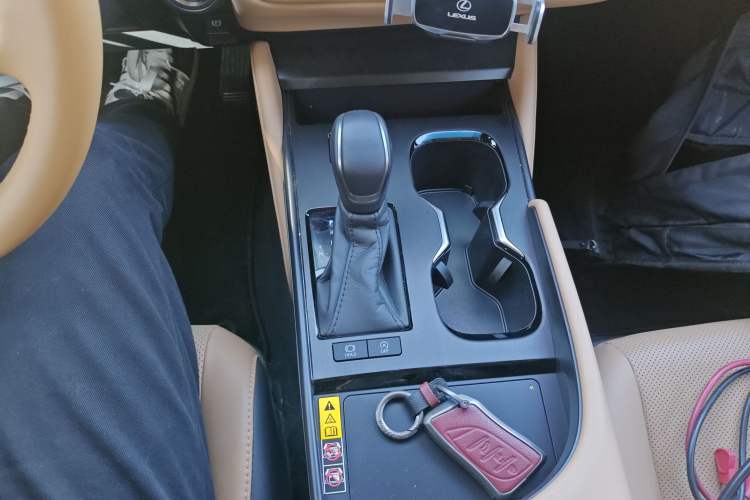 Used Lexus ES 2025 200 Premium Edition