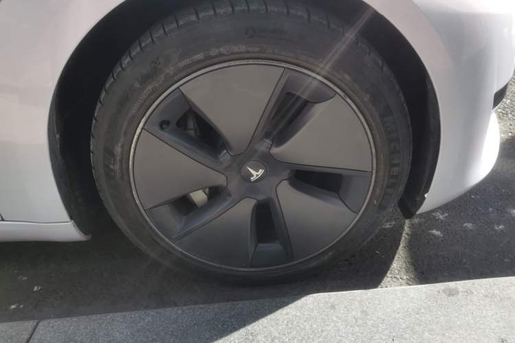 Used Tesla Model 3 2022 Rear-Wheel-Drive Version