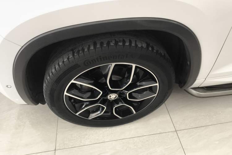 Used Skoda Kodiaq GT 2021 TSI330 Two-Wheel-Drive Luxury Edition Left Front Wheel Hub