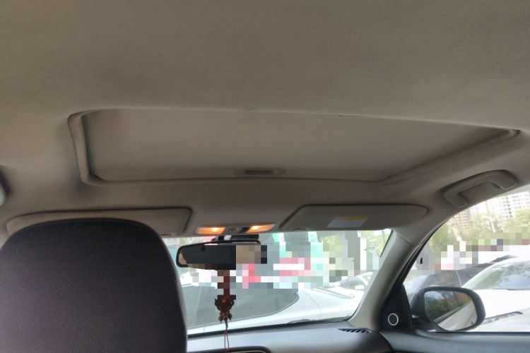 Used Mitsubishi Outlander 2018 2.0L Two-Wheel Drive Glory Edition 5 Seats Headliner