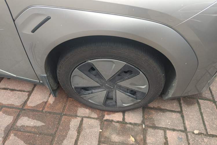 Used AION Y 2023 Plus 510 Enjoy Edition Exterior 7