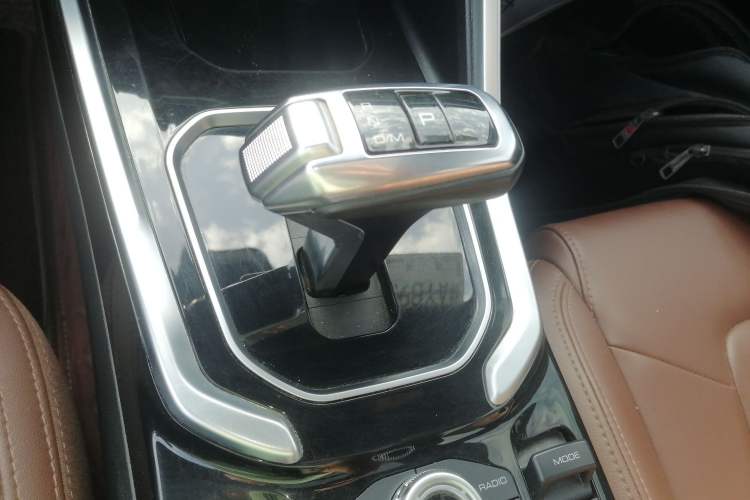 Used Haval H6 2017 Blue Label 2.0T Automatic Two-Wheel Drive Leading Model