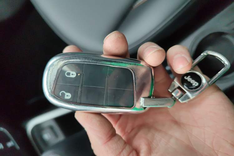 Used Jeep Compass 2020 220T Automatic Leading Edition