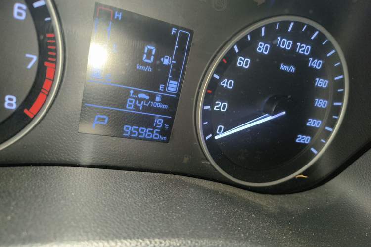 Used Hyundai ix25 2015 1.6L Automatic Two-Wheel Drive Smart GLS Trim