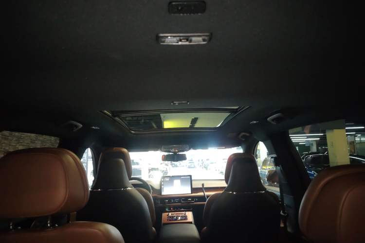 Used Lincoln Aviator 2022 3.0T V6 Four-Wheel Drive Executive Edition