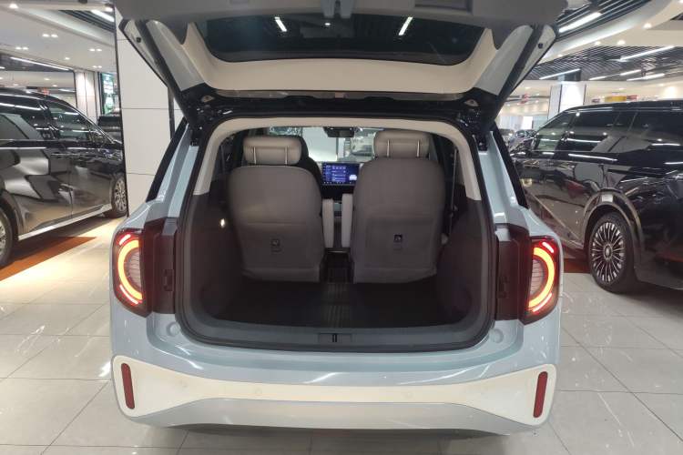 Used ARCFOX Kaola 2023 Family Edition Pro
