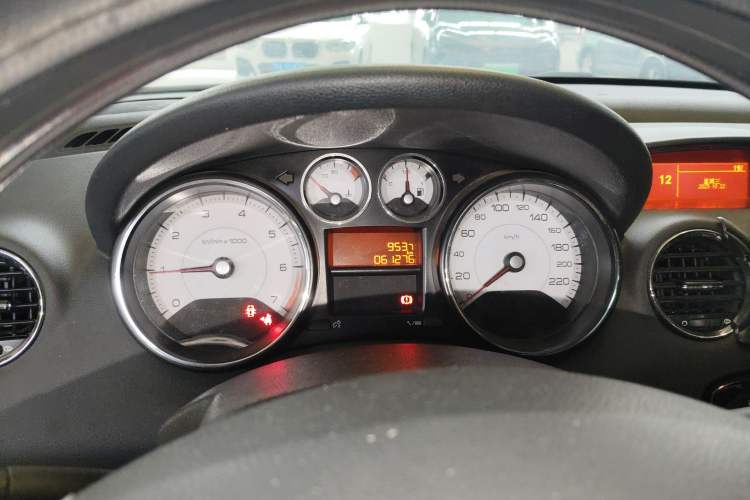 Used Peugeot 408 2013 2.0L Manual Comfort Edition Instrument Cluster